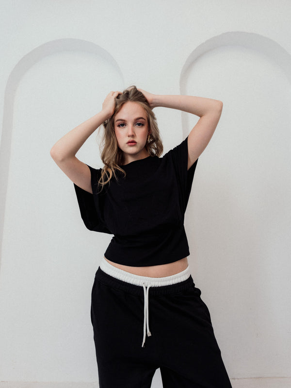 Pulse Cropped Tee – Black